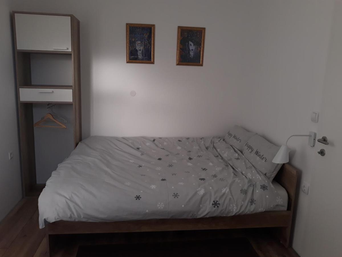 Apartmani Exit Pale Esterno foto