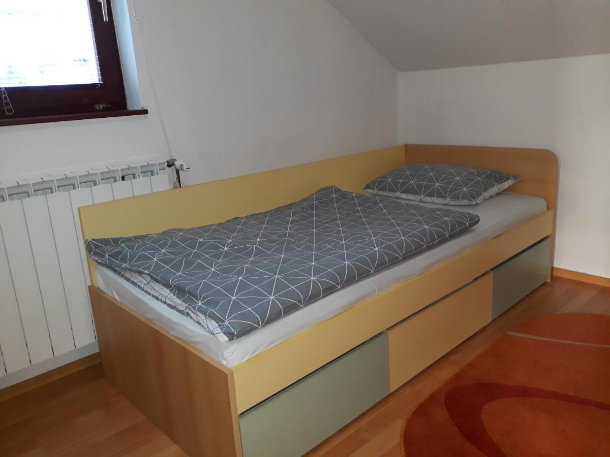 Apartmani Exit Pale Esterno foto